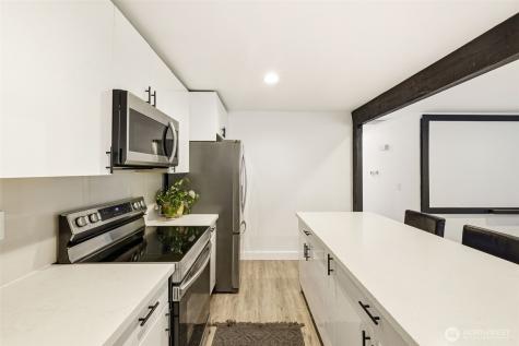 2101 E 60th Street Tacoma WA 98404