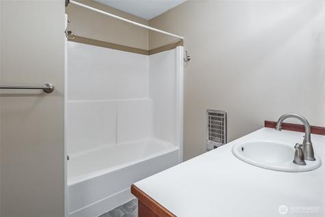 810 D Street SW Ephrata WA 98823