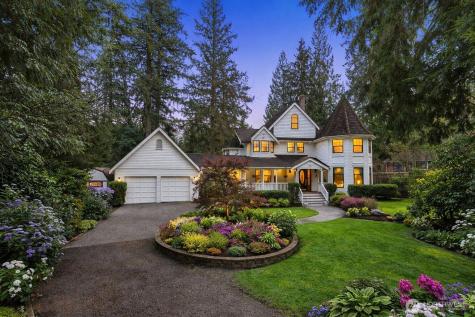 19524 230th Avenue NE Woodinville WA 98077