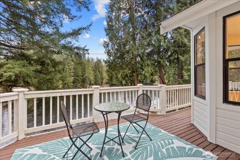 19524 230th Avenue NE Woodinville WA 98077