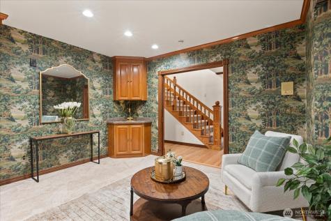 19524 230th Avenue NE Woodinville WA 98077
