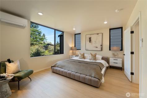 10328 14th Avenue NW Seattle WA 98177