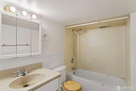 5802 Pacific Avenue Tacoma WA 98408