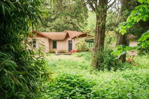 10379 Bethel Burley Road SE Port Orchard WA 98367