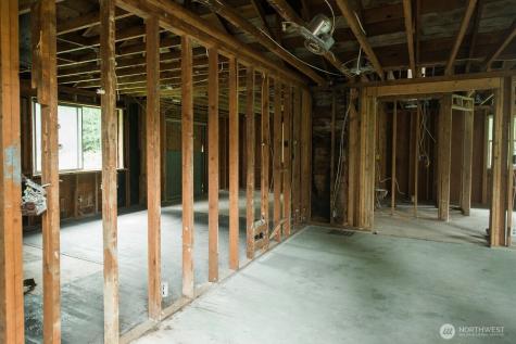 10379 Bethel Burley Road SE Port Orchard WA 98367