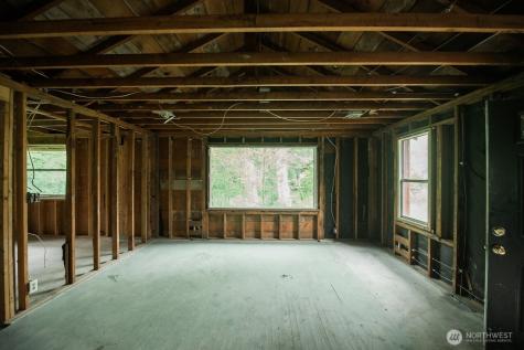10379 Bethel Burley Road SE Port Orchard WA 98367