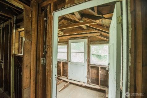 10379 Bethel Burley Road SE Port Orchard WA 98367