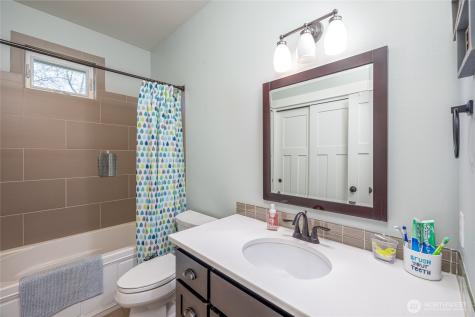 3454 Noah's Way Bellingham WA 98226