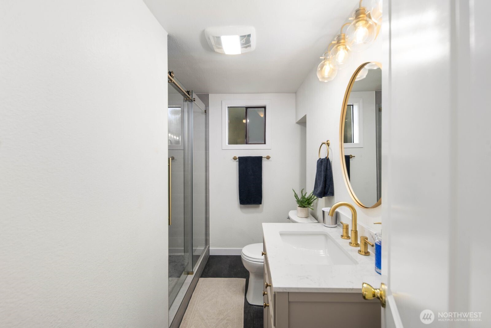 7132 34th Avenue SW Seattle WA 98126