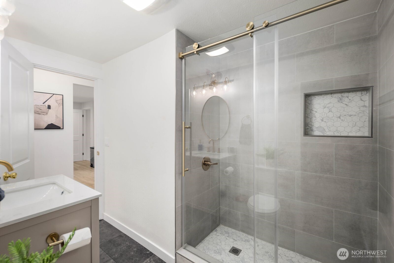 7132 34th Avenue SW Seattle WA 98126
