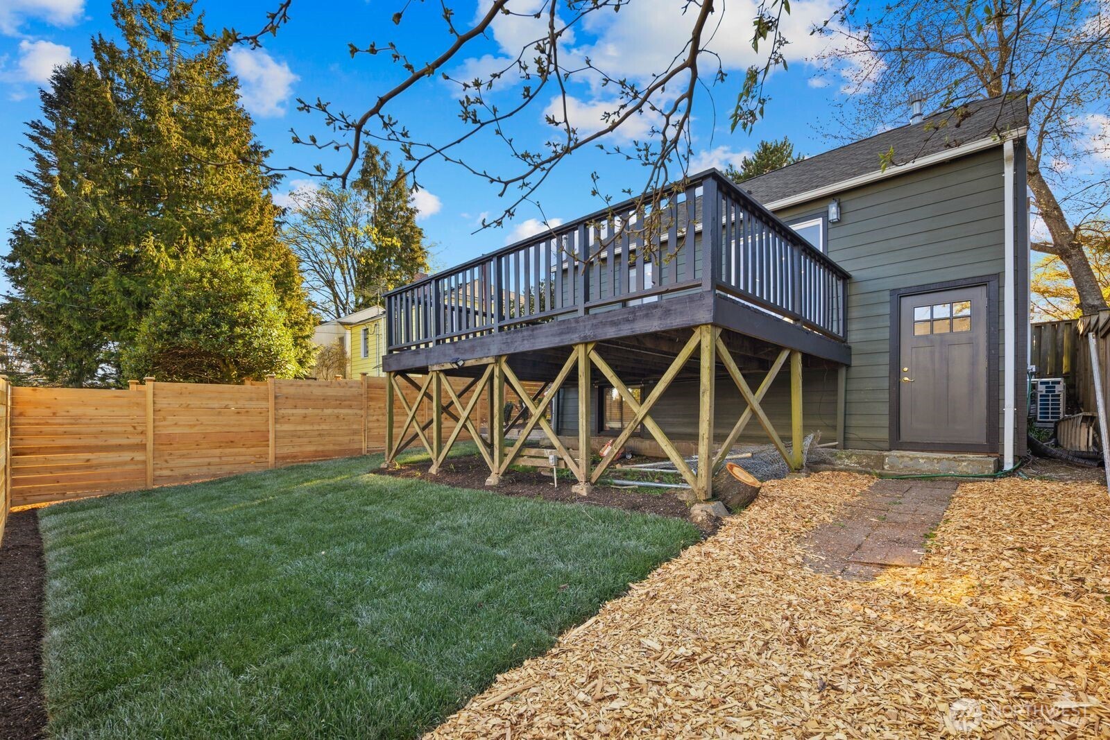 7132 34th Avenue SW Seattle WA 98126