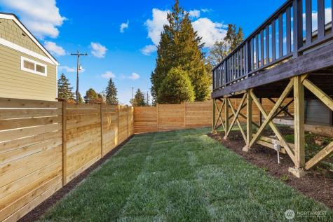 7132 34th Avenue SW Seattle WA 98126