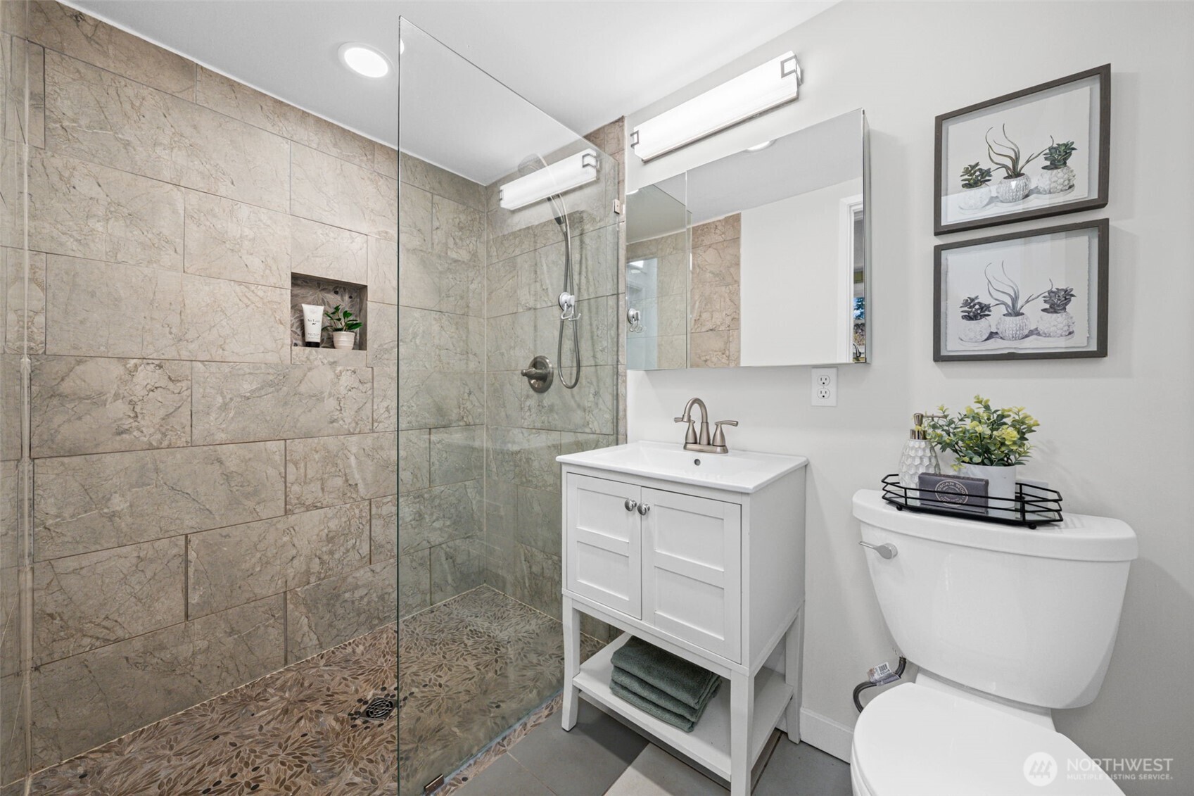13323 20th Avenue NE Seattle WA 98125