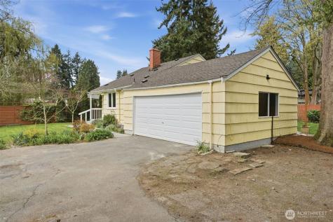 13323 20th Avenue NE Seattle WA 98125