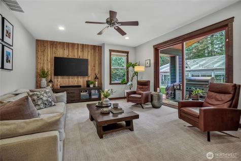 27924 SE 268th Street Ravensdale WA 98051