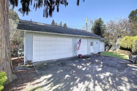 14555 8th Avenue NE Shoreline WA 98155