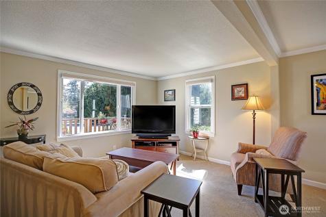 14555 8th Avenue NE Shoreline WA 98155