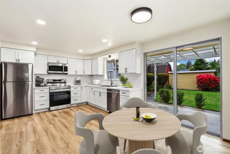 314 14th Street SW Puyallup WA 98371