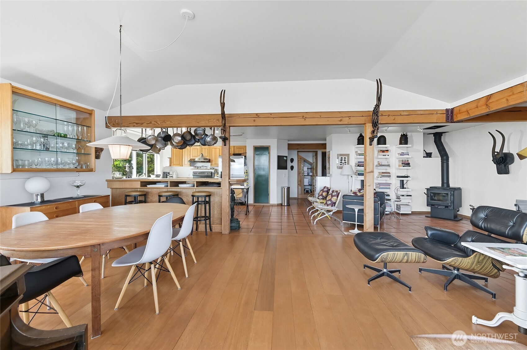 376 Schwartz Road Nordland WA 98358