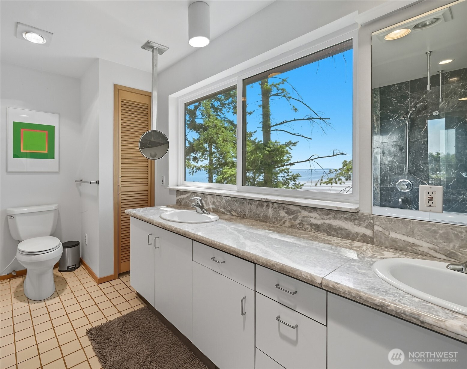 376 Schwartz Road Nordland WA 98358