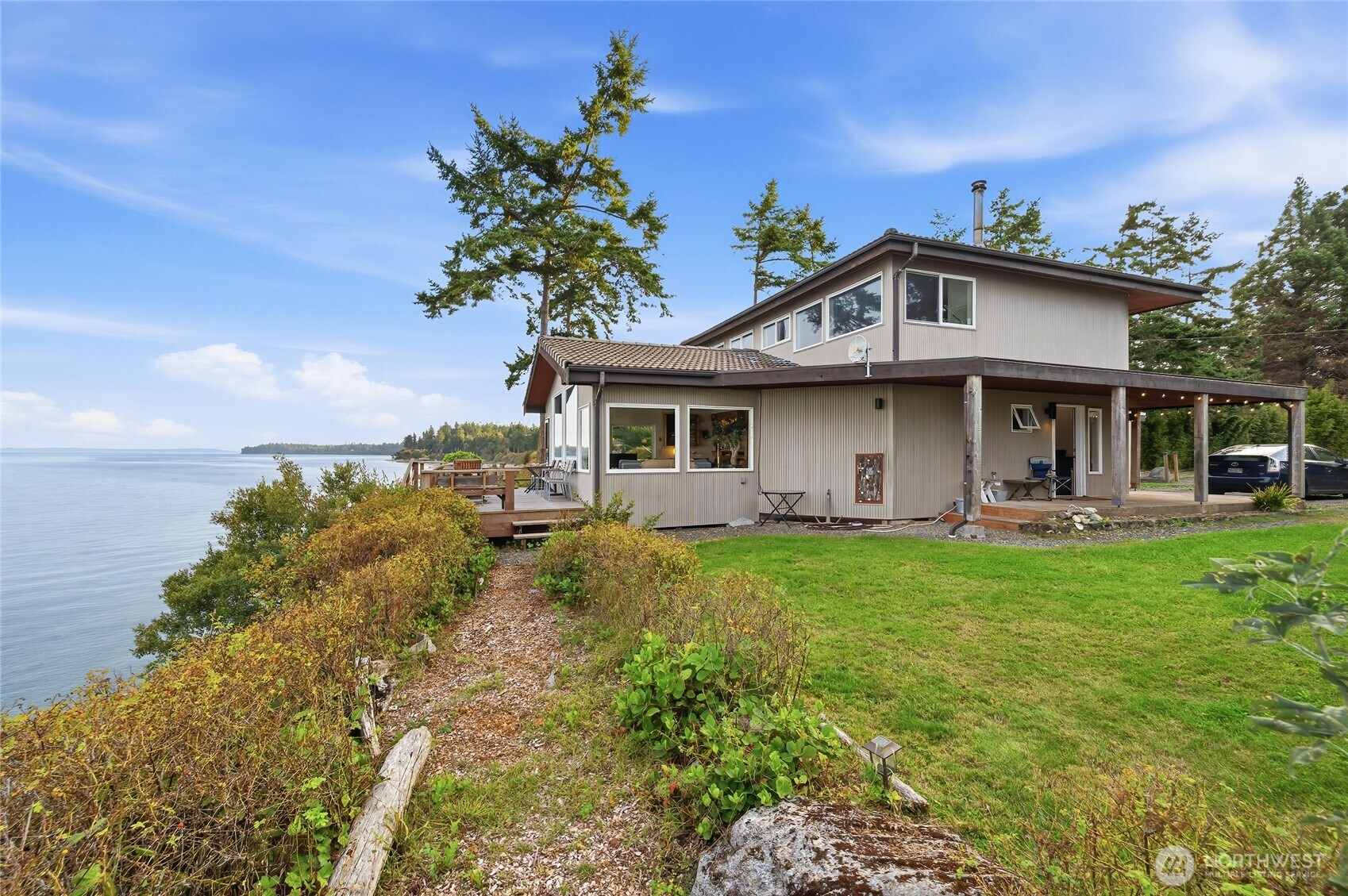 376 Schwartz Road Nordland WA 98358
