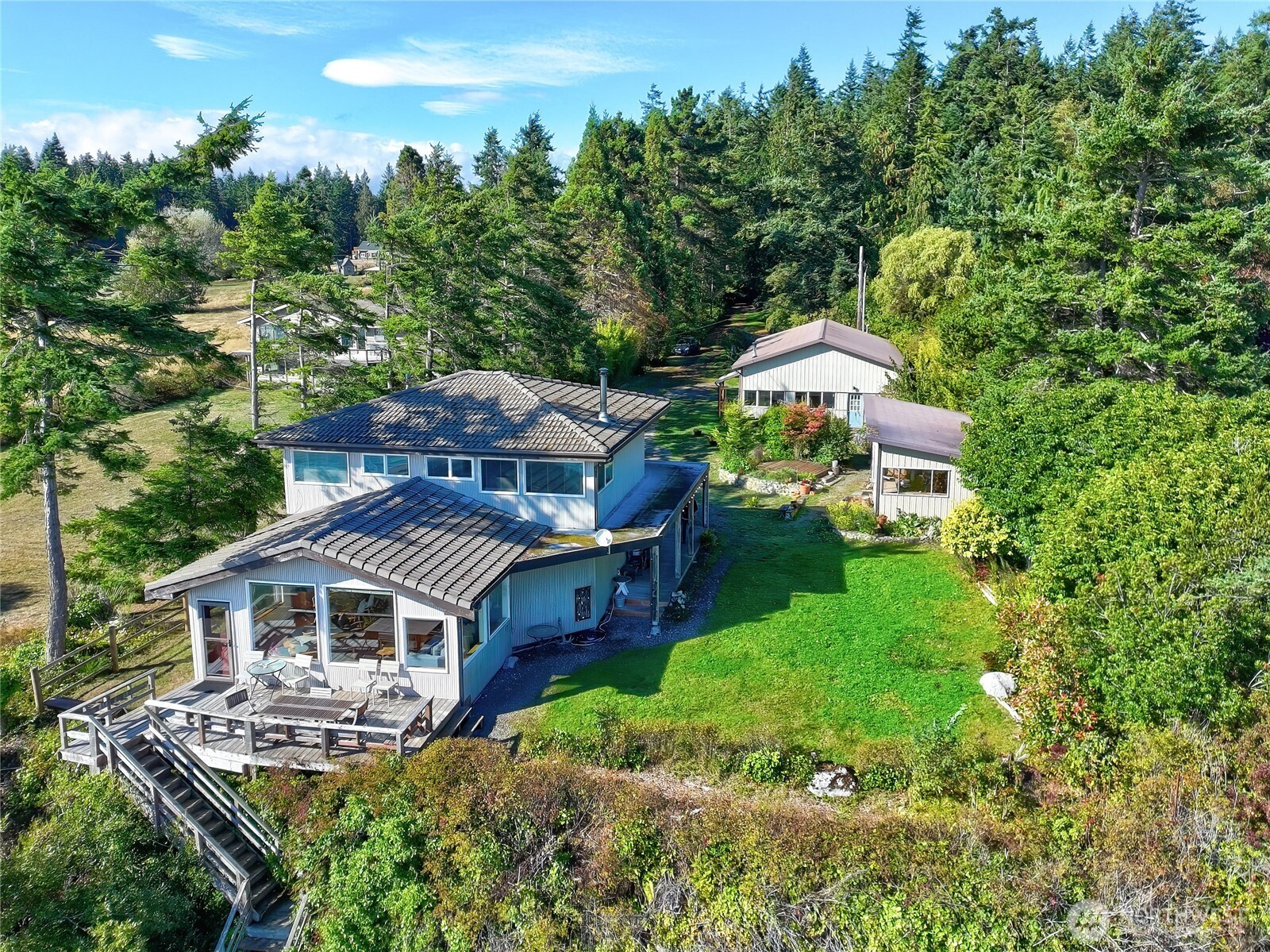 376 Schwartz Road Nordland WA 98358