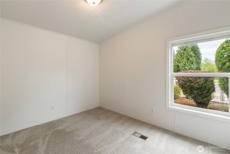 2350 Douglas Road Ferndale WA 98248