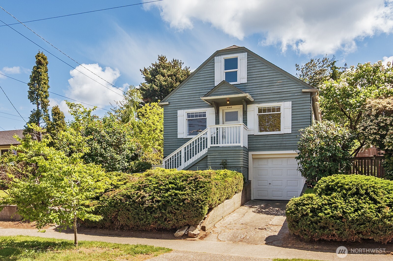 8048 Wallingford Avenue N Seattle WA 98103