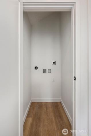 806 S Rose Street Seattle WA 98108