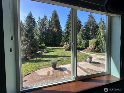 30 E Cardinal Court Allyn WA 98524