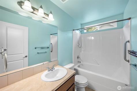 30 E Cardinal Court Allyn WA 98524