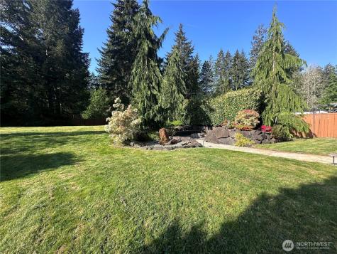 30 E Cardinal Court Allyn WA 98524
