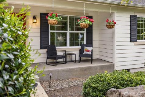30 E Cardinal Court Allyn WA 98524