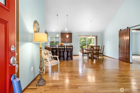 30 E Cardinal Court Allyn WA 98524