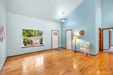 30 E Cardinal Court Allyn WA 98524