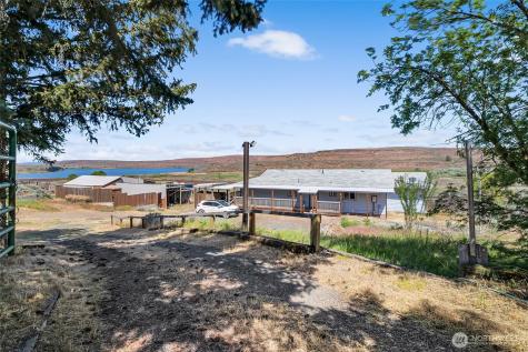 12166 E Highway 28 Wilson Creek WA 98860