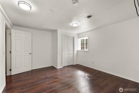 20310 5th Avenue NW Shoreline WA 98177