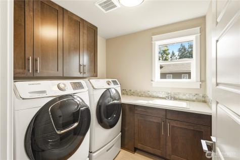 123 NW 185th (Quiet) Street Shoreline WA 98177