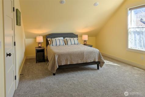 101 Flip Flop Lane Oroville WA 98844