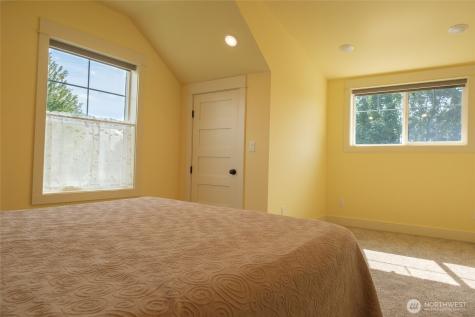 101 Flip Flop Lane Oroville WA 98844