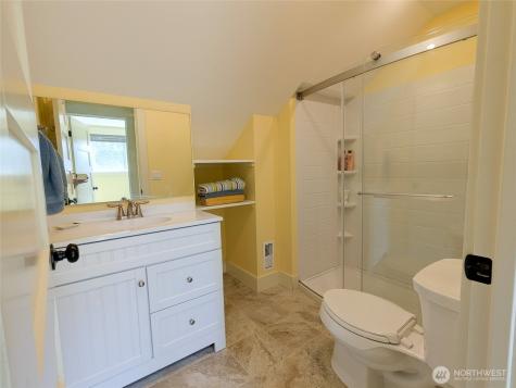 101 Flip Flop Lane Oroville WA 98844