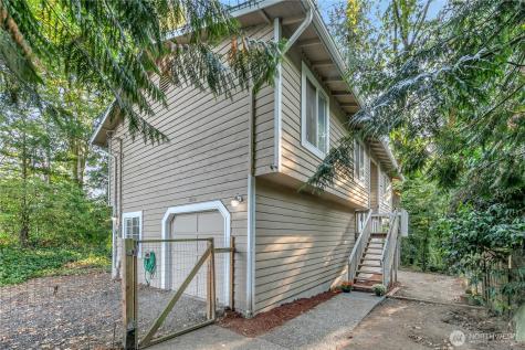 18610 5th Avenue NE Suquamish WA 98392