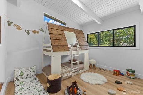 29811 Marine View Drive SW Federal Way WA 98023