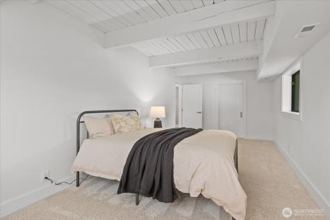 29811 Marine View Drive SW Federal Way WA 98023