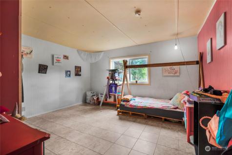 30621 223rd Avenue Ne Arlington WA 98223