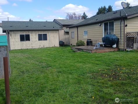 1110 22nd Street Place NW Puyallup WA 98371