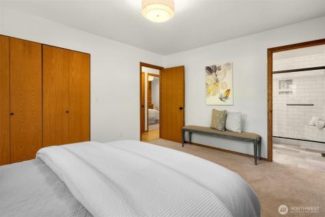 44422 SE 142nd Place North Bend WA 98045