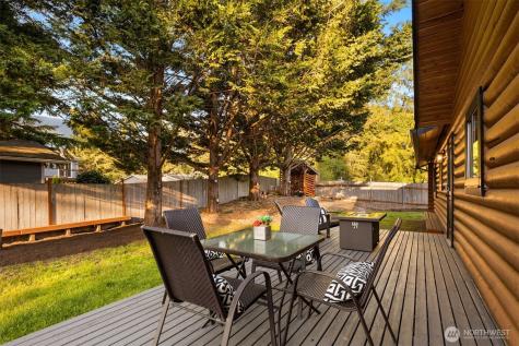 44422 SE 142nd Place North Bend WA 98045