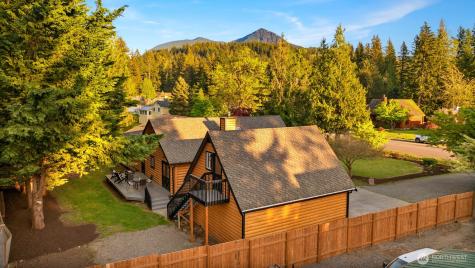44422 SE 142nd Place North Bend WA 98045