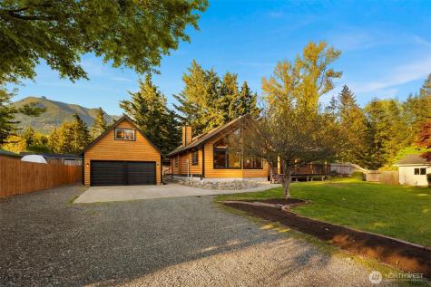 44422 SE 142nd Place North Bend WA 98045